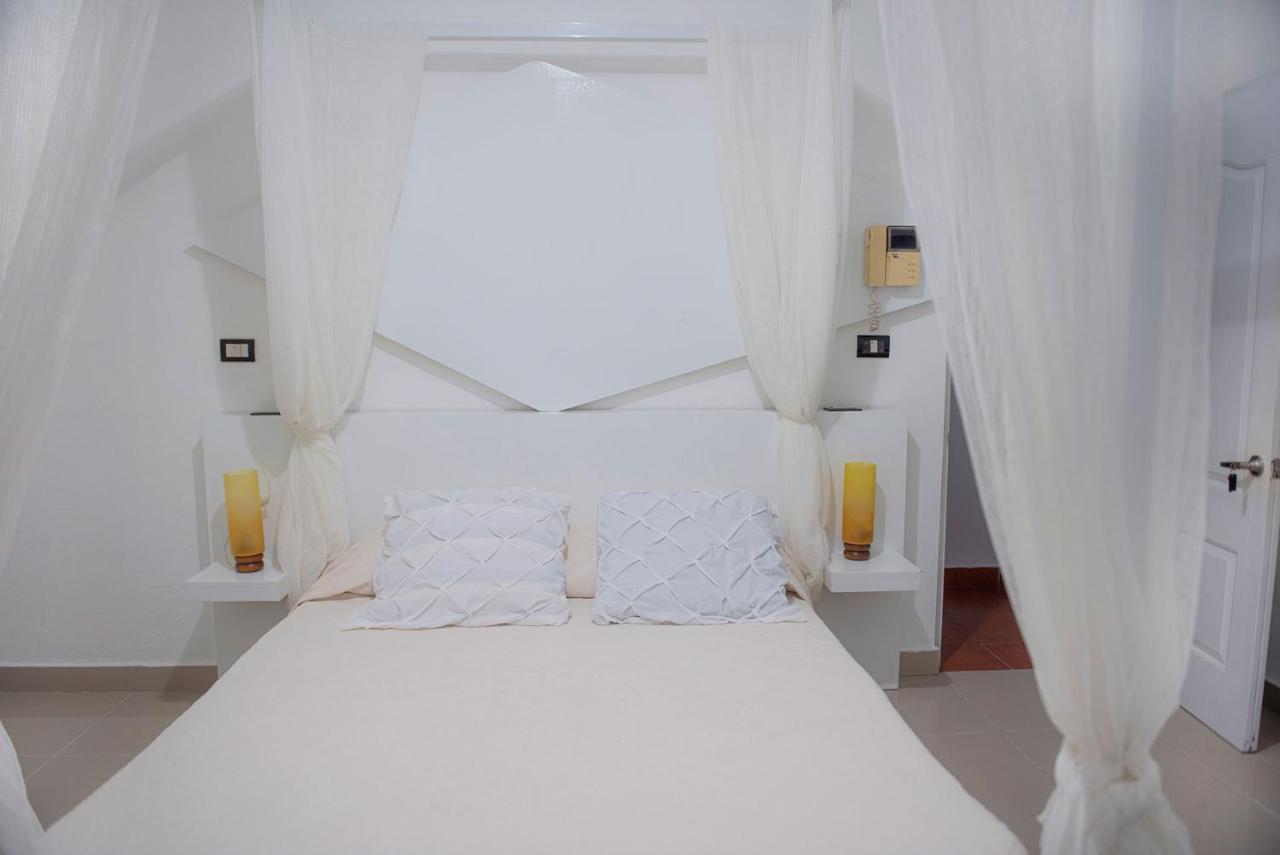 Hostal Mama Mambo - Zona Colonial Saint-Domingue Extérieur photo