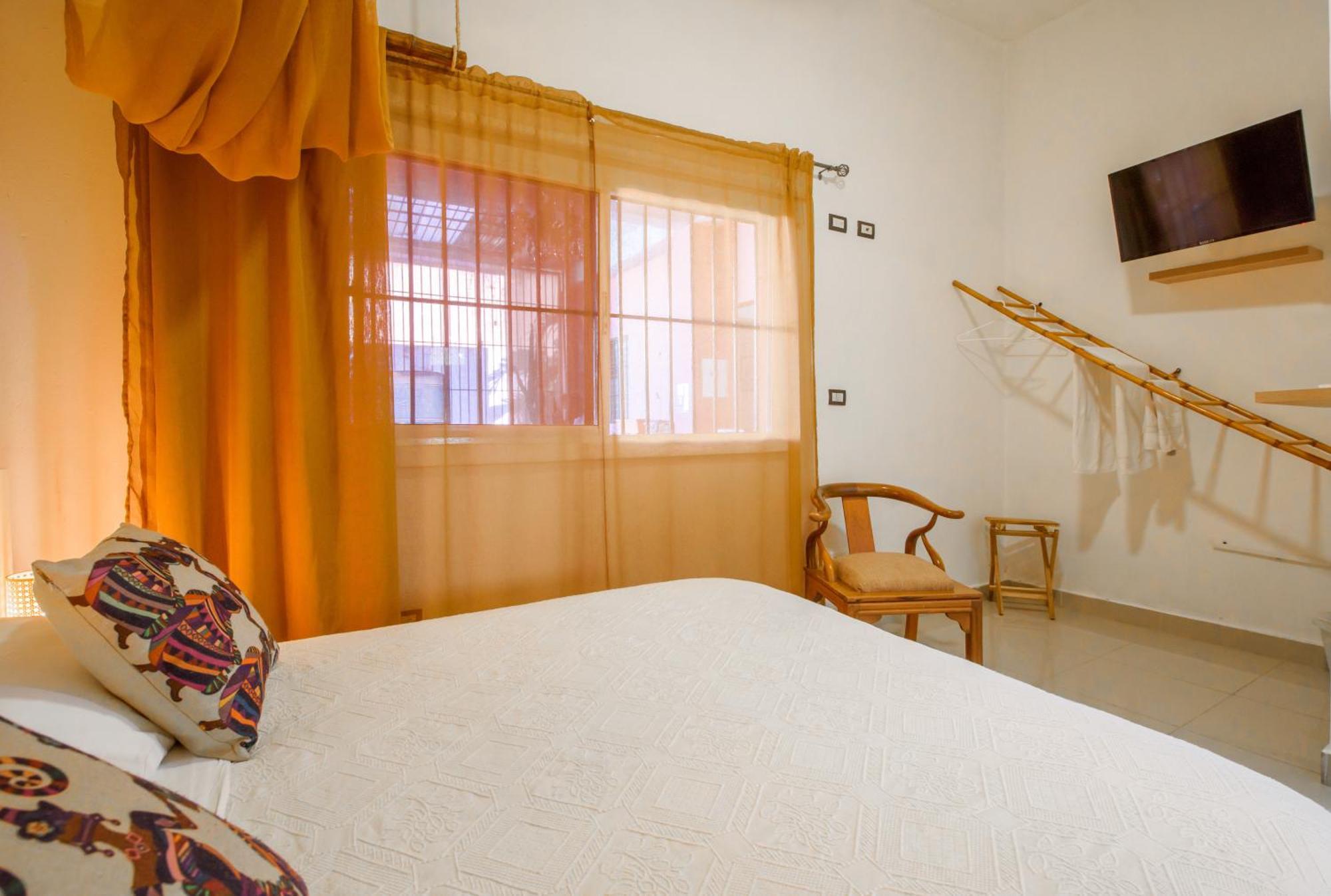 Hostal Mama Mambo - Zona Colonial Saint-Domingue Extérieur photo